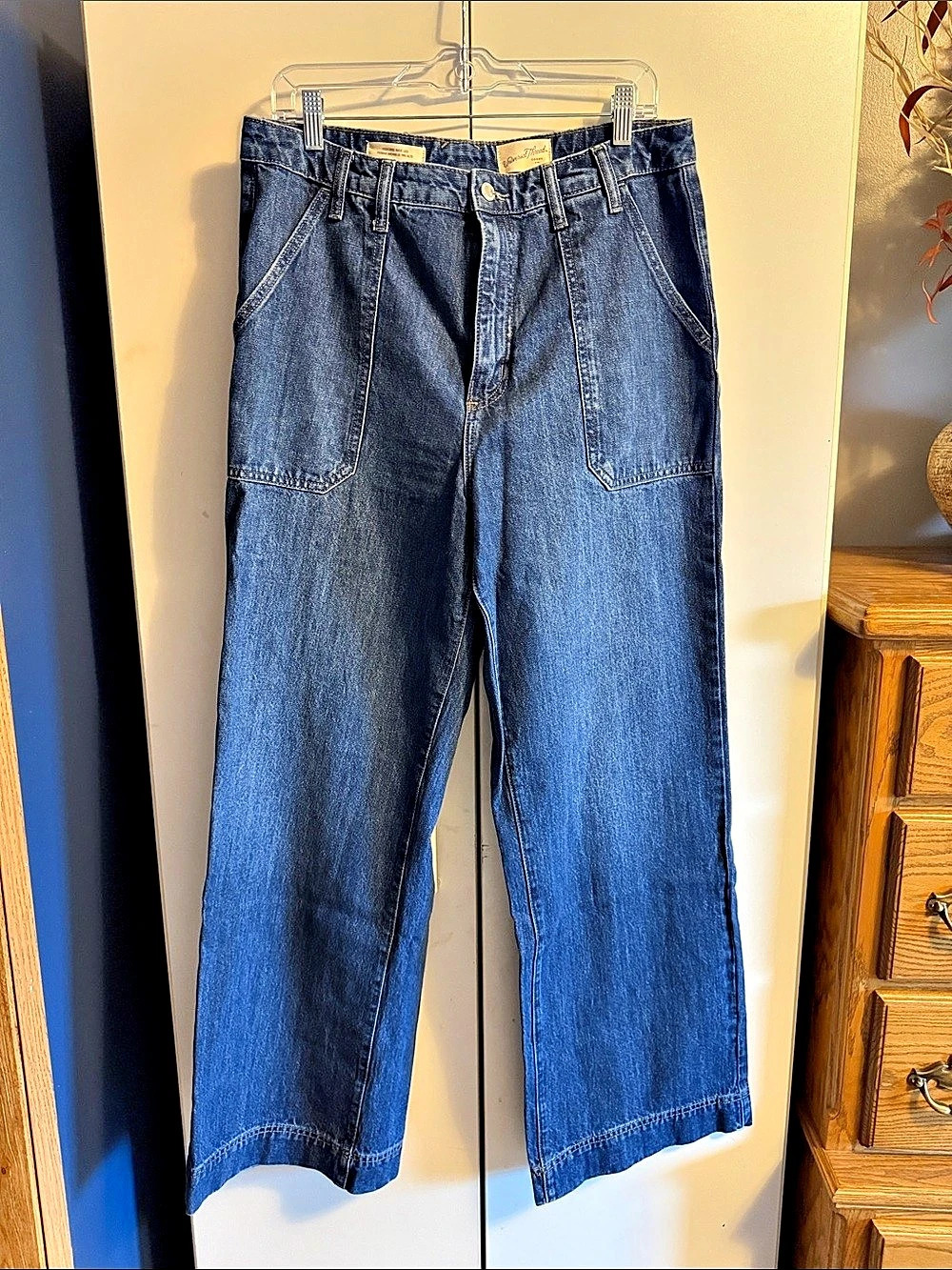 Universal Thread High-Rise Wide Leg Jeans, size 12R